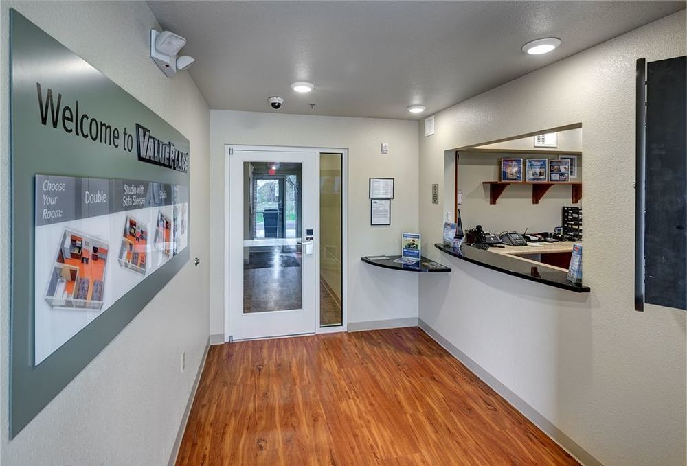 Extended Stay America Select Suites - Wichita - North Interior foto